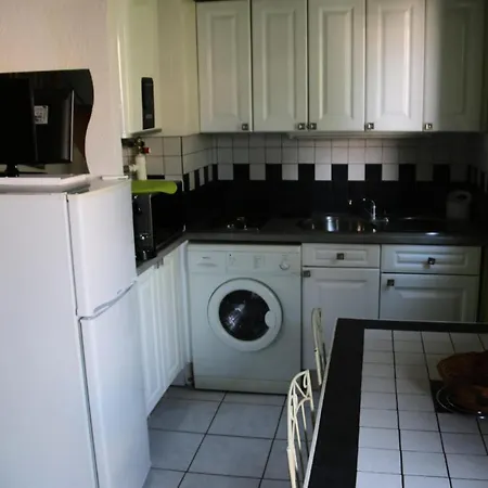 Residence Les Agathines - 2 Pieces Pour 4 Personnes 274 Agde